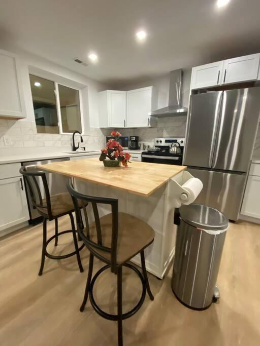 Newly Renovated 2 Bed In Dc #1 Διαμέρισμα Ουάσινγκτον Εξωτερικό φωτογραφία